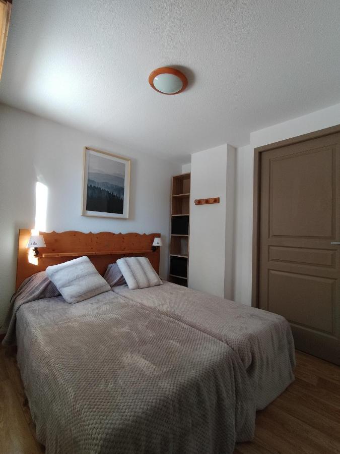 Appartement Le Sorbier A Chamrousse 3 Pieces 6 Personnes Aux Pieds Des Pistes ภายนอก รูปภาพ