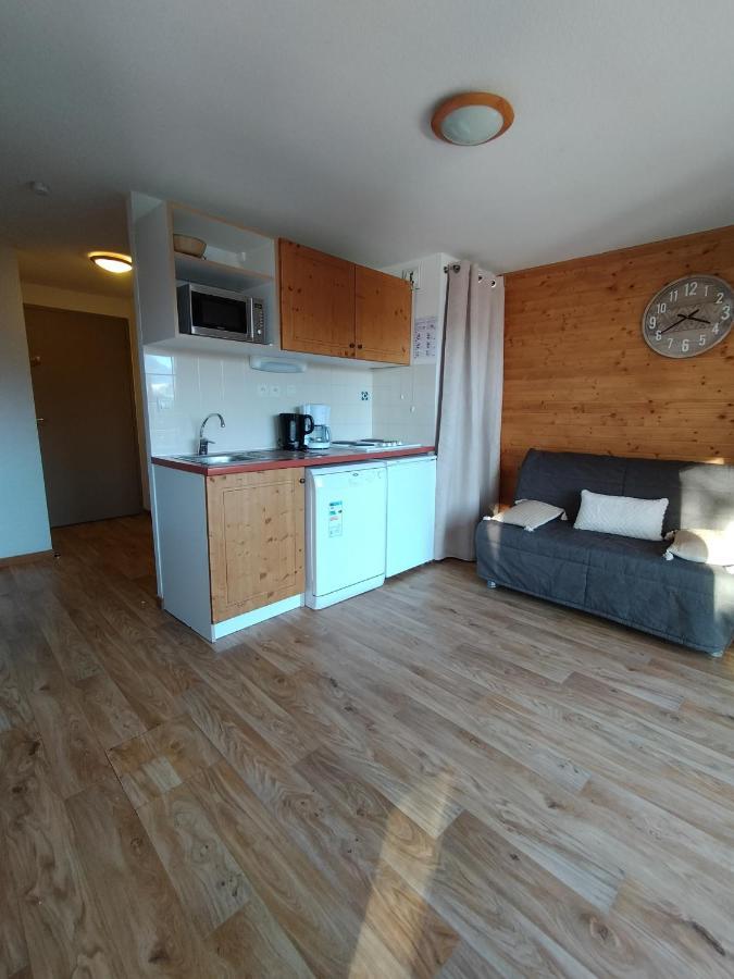 Appartement Le Sorbier A Chamrousse 3 Pieces 6 Personnes Aux Pieds Des Pistes ภายนอก รูปภาพ